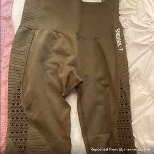 Green Gymshark crop length leggings M